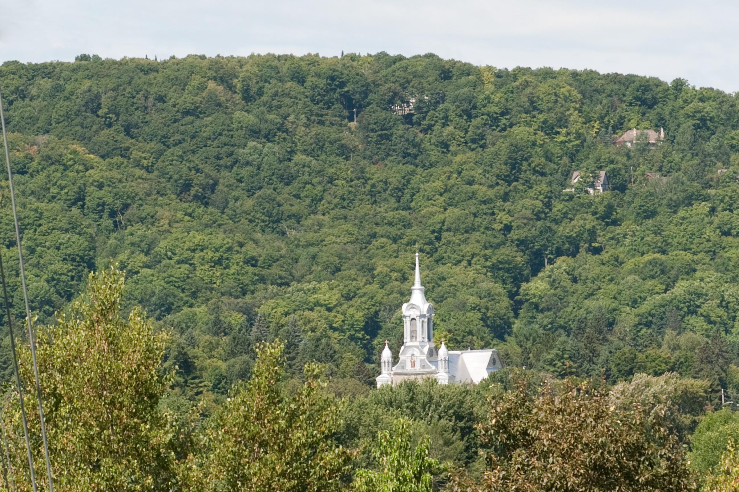 Hotel St-Sauveur Saint-Sauveur-des-Monts Kültér fotó