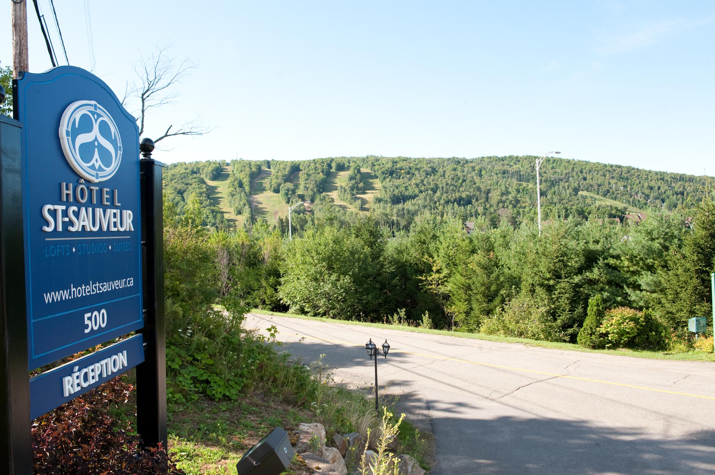 Hotel St-Sauveur Saint-Sauveur-des-Monts Kültér fotó