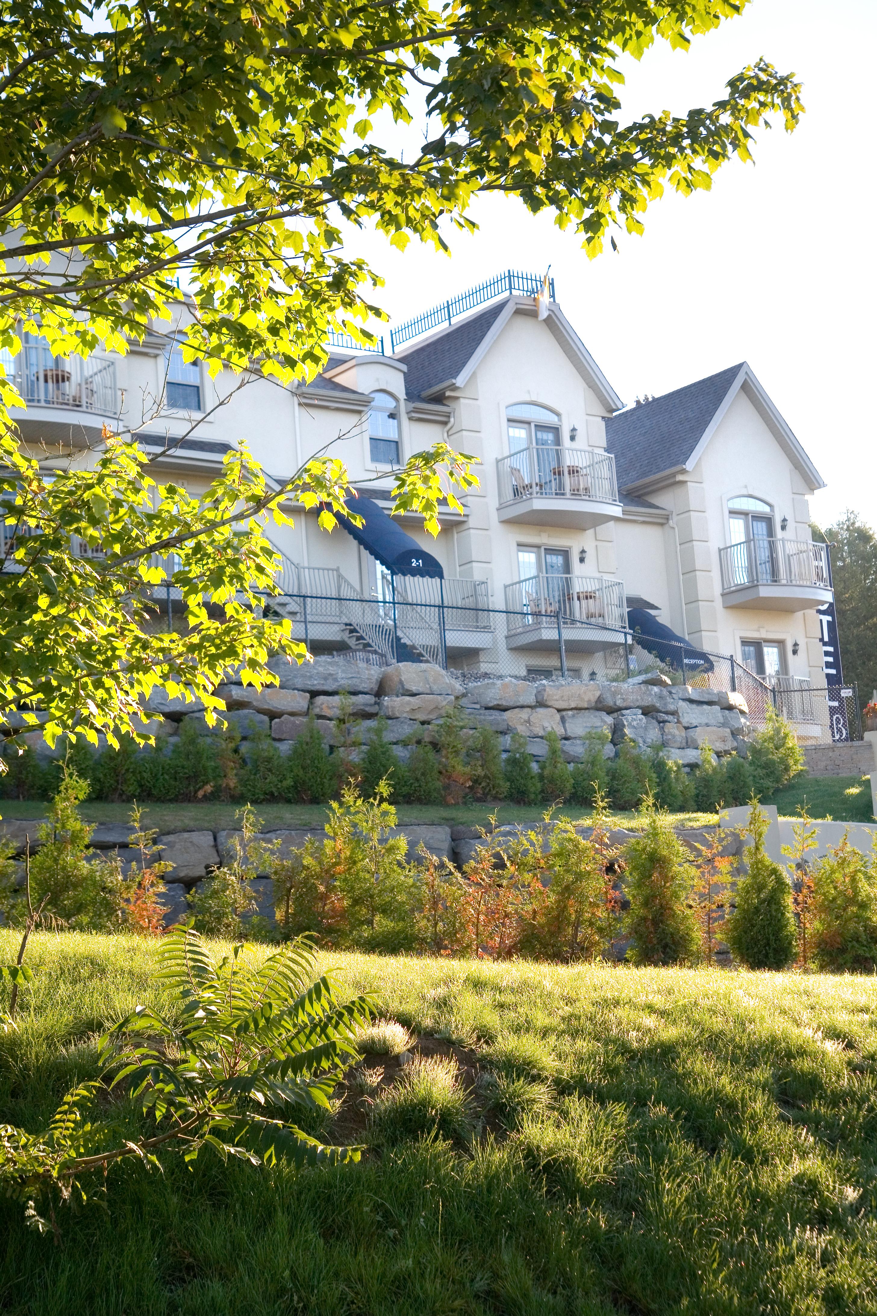 Hotel St-Sauveur Saint-Sauveur-des-Monts Kültér fotó