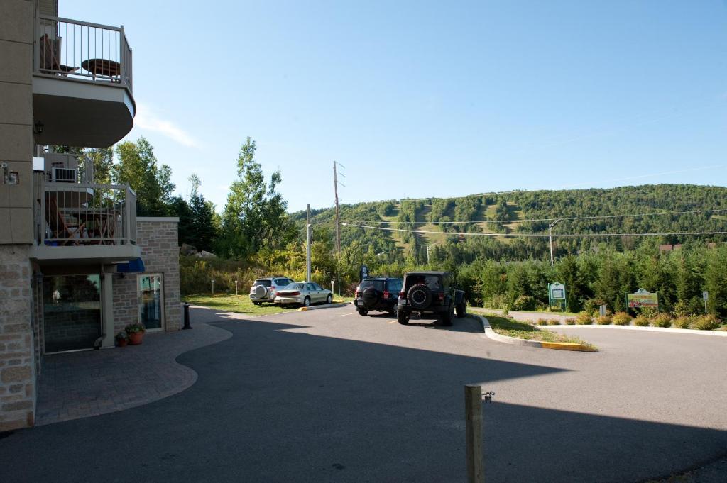 Hotel St-Sauveur Saint-Sauveur-des-Monts Kültér fotó